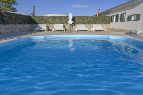 Rural home Žaja with outdoor pool, near Primošten